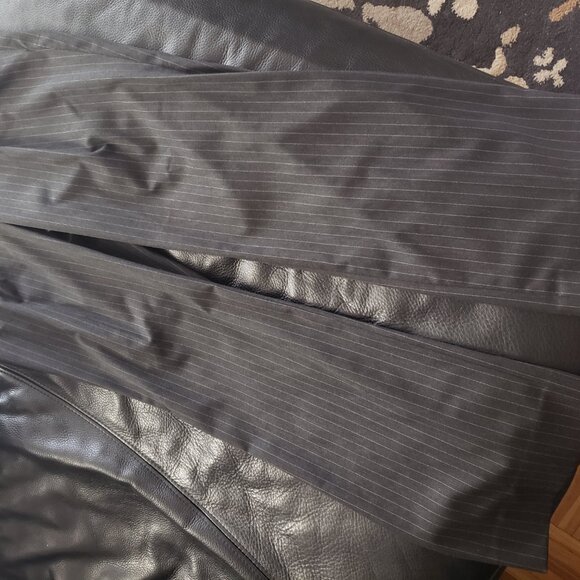 DKNY Gray Pinstripe Pantsuit with Tapered Legs - Picture 8 of 8